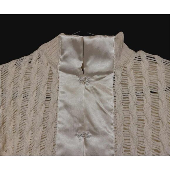 Moda International Sweater Wool Blend Eye Hook Closures Medium Cardigan White - Picture 3 of 4